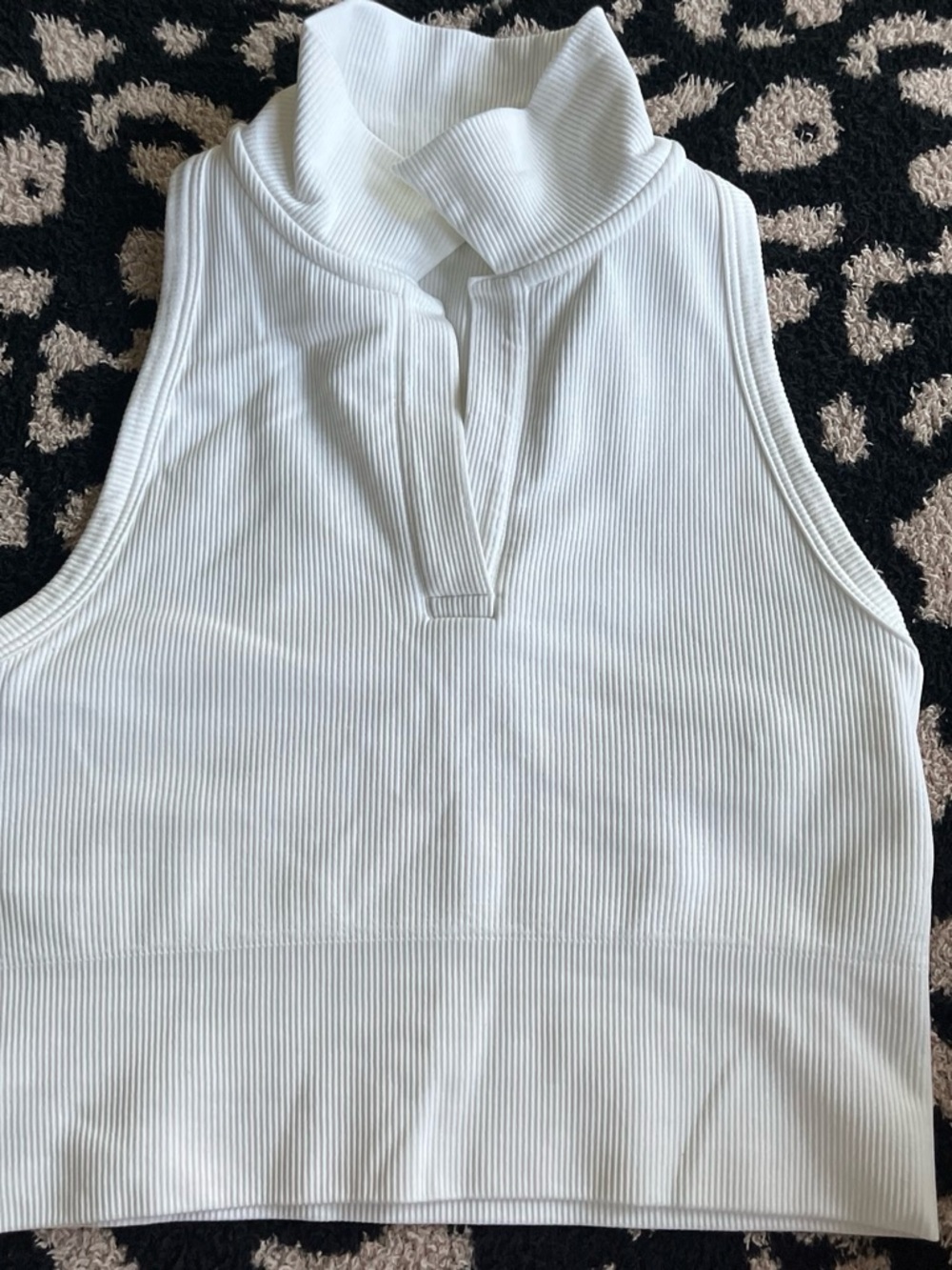 Athleta White Ribbed Mock Neck Tank